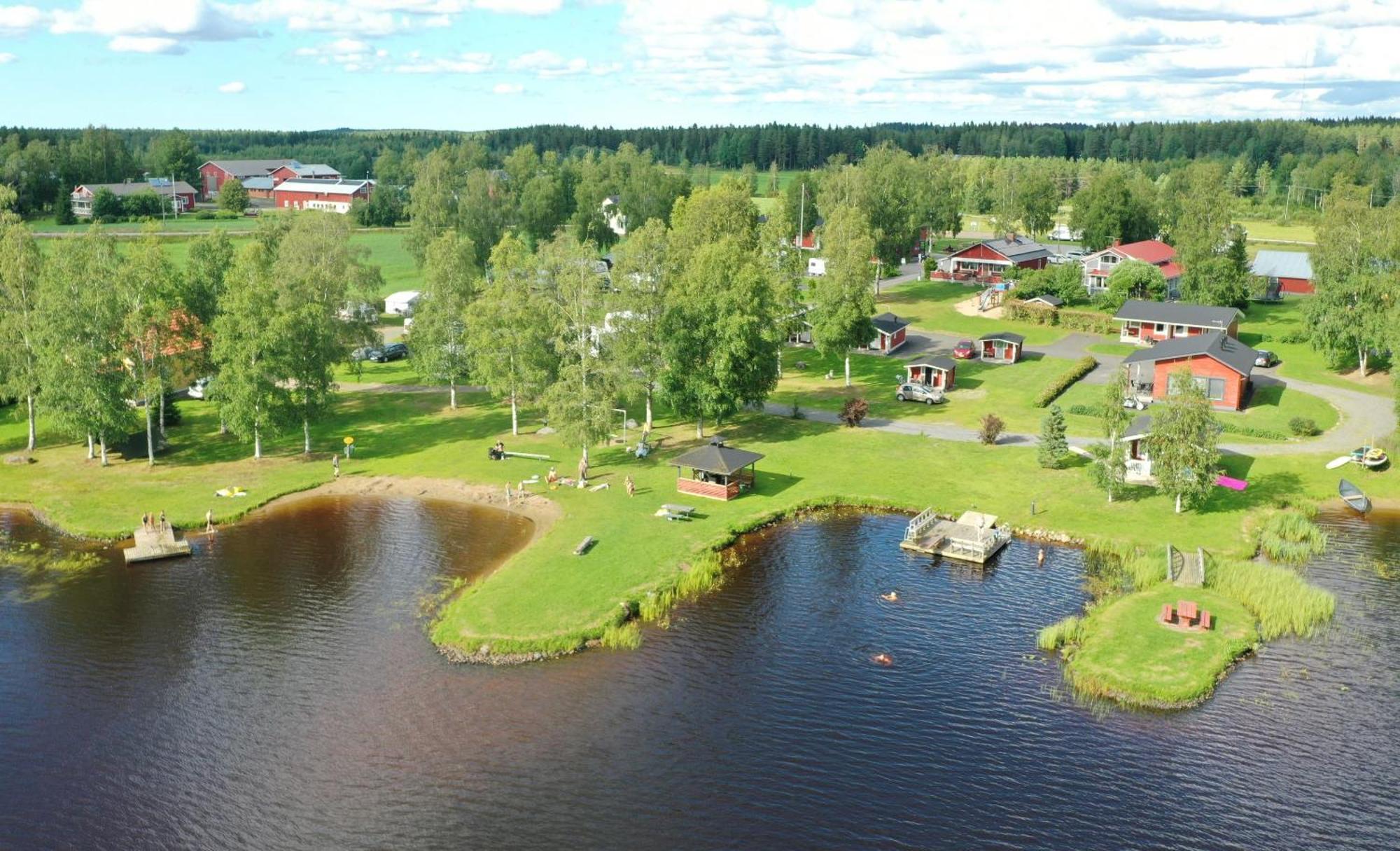 Tastulan Lomakylae Hotel Kaustinen Buitenkant foto