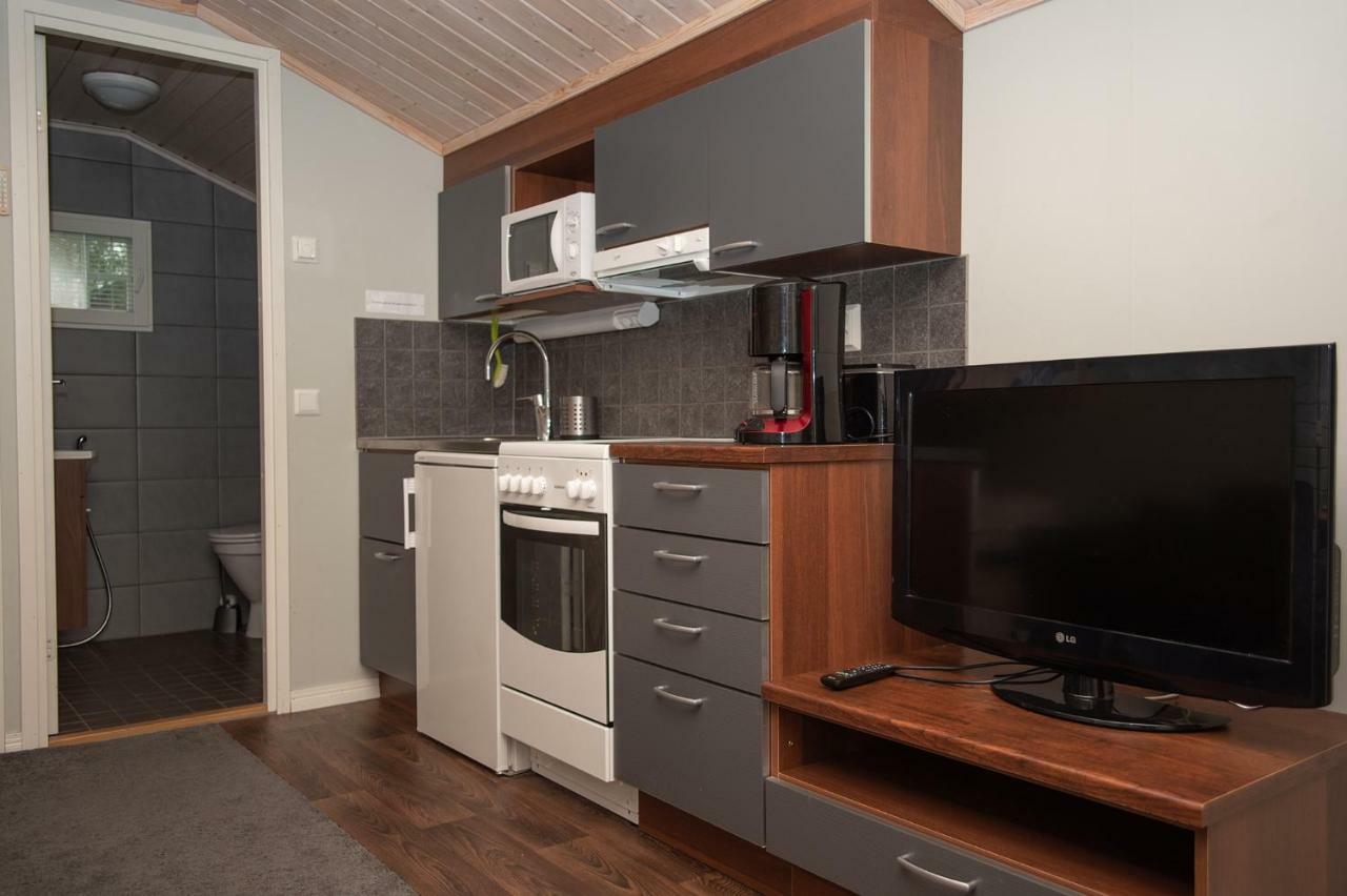 Tastulan Lomakylae Hotel Kaustinen Buitenkant foto